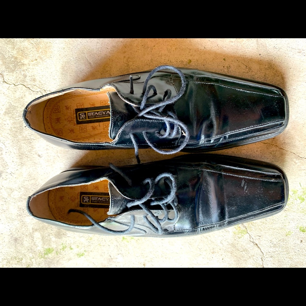 Stacy Adams black dress shoes. Size 8. EUC.